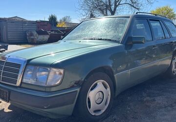 Mercedes-Benz E 300 290.795 km 2.580 &euro; Magdeburg 39130