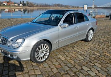 Mercedes-Benz E 500 123.007 km 8.000 &euro; Schönebeck 39218