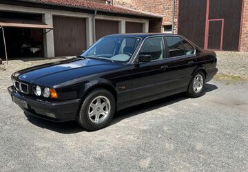 BMW 520 127.615 km 12.990 &euro; Irxleben 39167