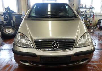 Mercedes-Benz A 140 141.654 km 3.990 &euro; Magdeburg 39130