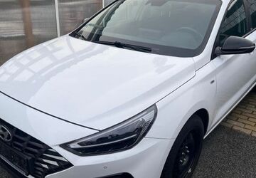 Hyundai i30 114.123 km 15.490 &euro; Magdeburg 39116