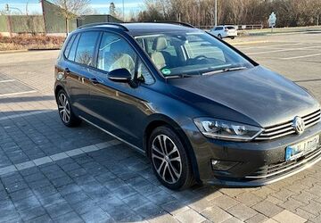 VW Golf Sportsvan 132.200 km 10.900 &euro; Egeln 39435