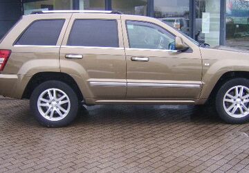 Jeep Grand Cherokee 207.510 km 12.999 &euro; Schönebeck 39218