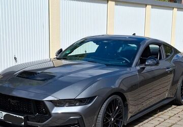 Ford Mustang 9.999 km 56.190 &euro; Magdeburg 39108