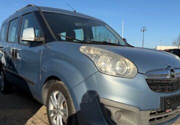 Opel Combo 260.000 km 4.100 &euro; Hohenwarsleben 39326