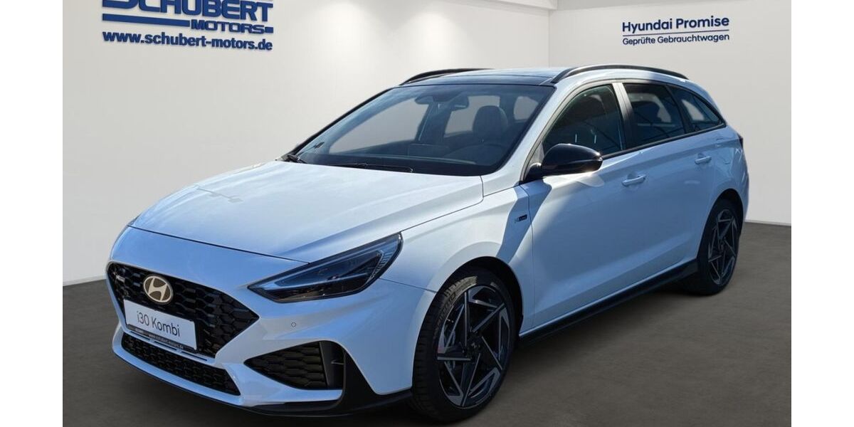 Hyundai i30 1.077 km 29.390 &euro; Magdeburg 39108