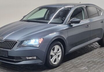 Skoda Superb 134.000 km 13.980 &euro; Langenweddingen 39171