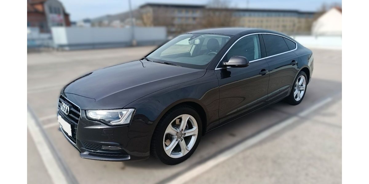 Audi A5 177.000 km 10.499 &euro; Magdeburg 39112
