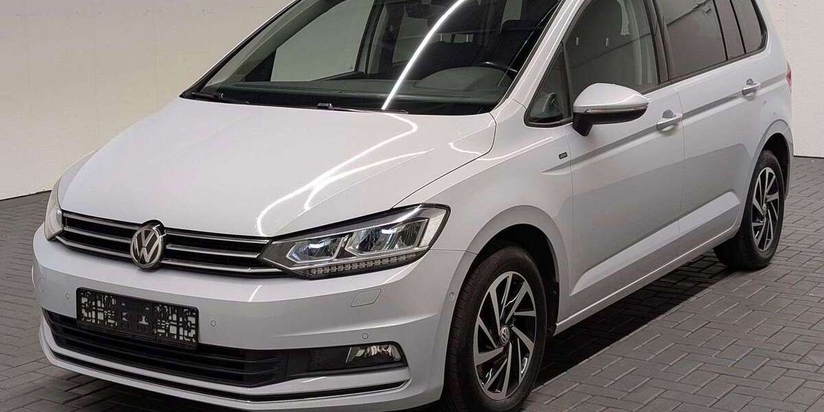 VW Touran 129.970 km 18.980 &euro; Langenweddingen 39171