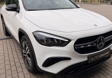 Mercedes-Benz GLA 180 11.980 km 38.500 &euro; Magdeburg 39120