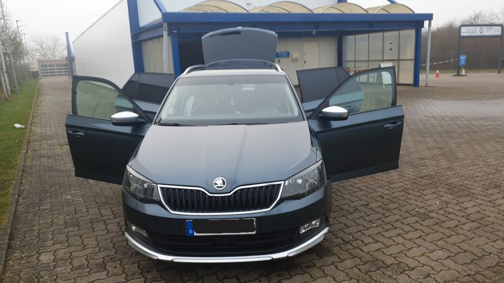 Skoda Fabia 230.000 km 9.000 &euro; Mahlwinkel 39517