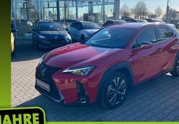 Lexus UX 12.890 km 33.490 &euro; Magdeburg 39120