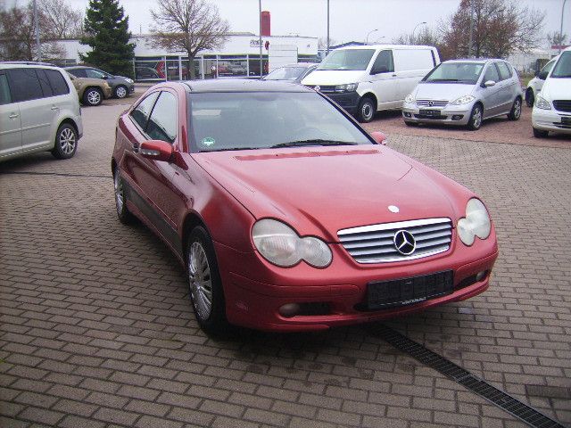 Mercedes-Benz C 180 266.100 km 799 &euro; Schönebeck 39218