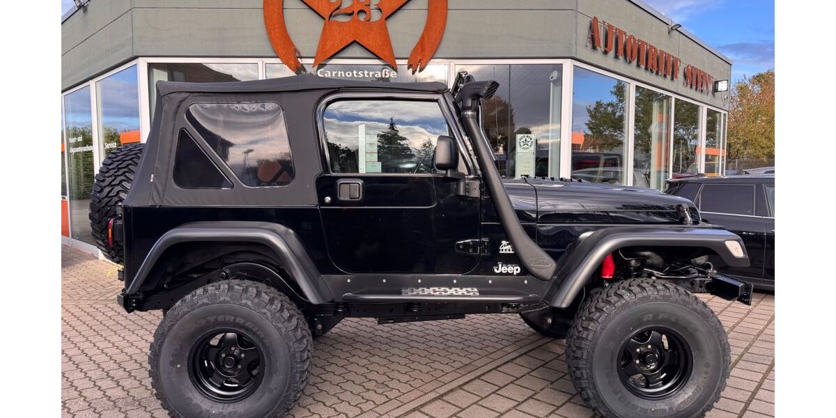 Jeep Wrangler 72.000 km 28.950 &euro; Magdeburg 39120