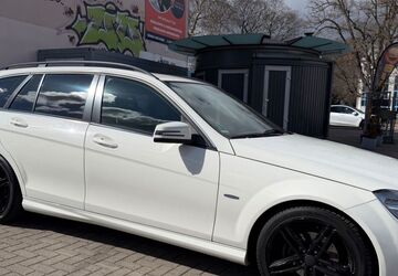 Mercedes-Benz C 180 238.000 km 4.990 &euro; Magdeburg 39112