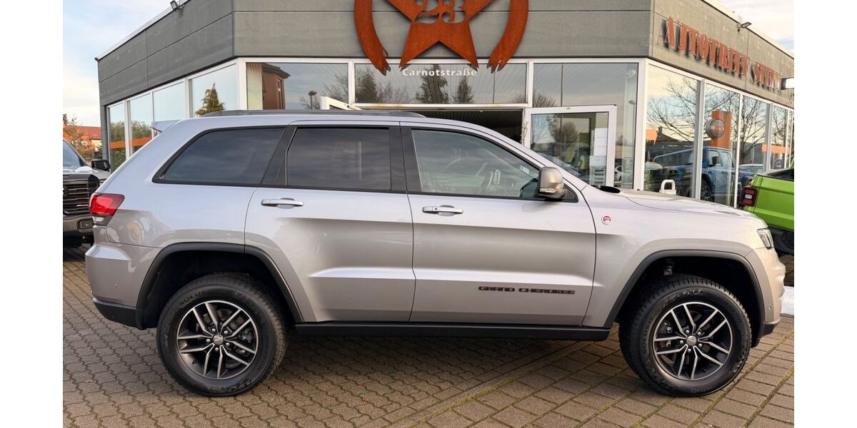 Jeep Grand Cherokee 161.000 km 19.950 &euro; Magdeburg 39120