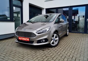 Ford S-Max 94.000 km 17.990 &euro; Barleben 39179