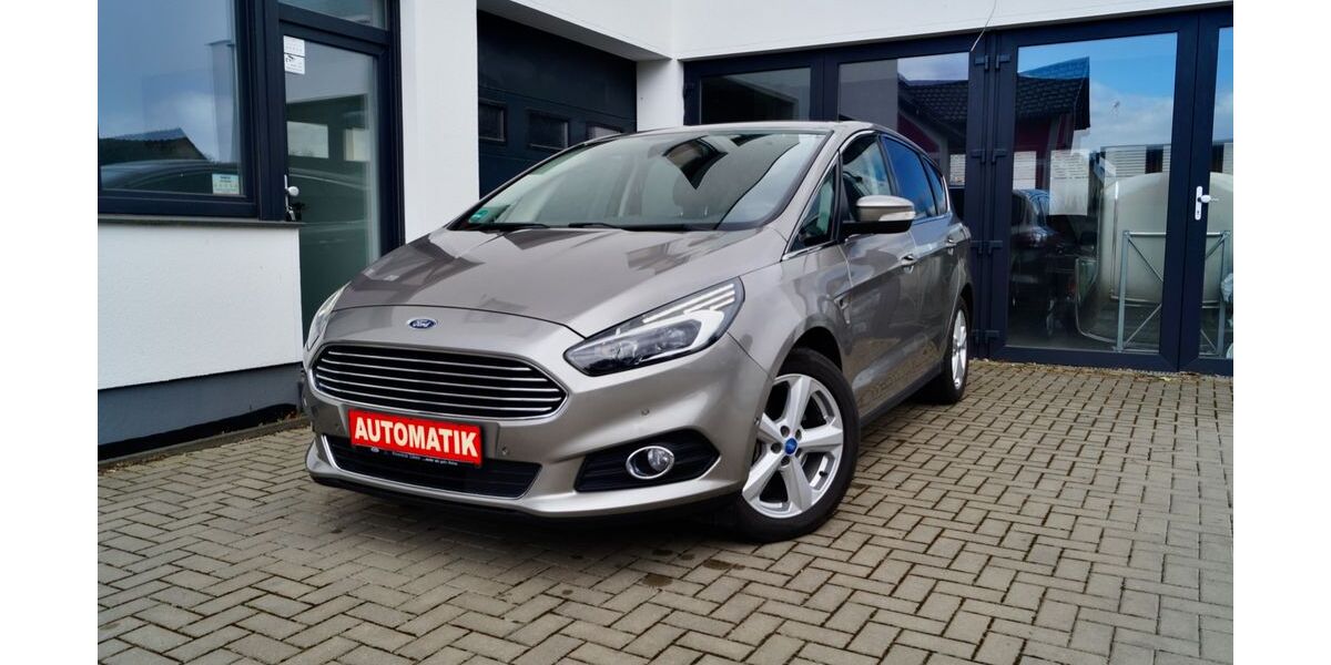 Ford S-Max 94.000 km 17.990 &euro; Barleben 39179
