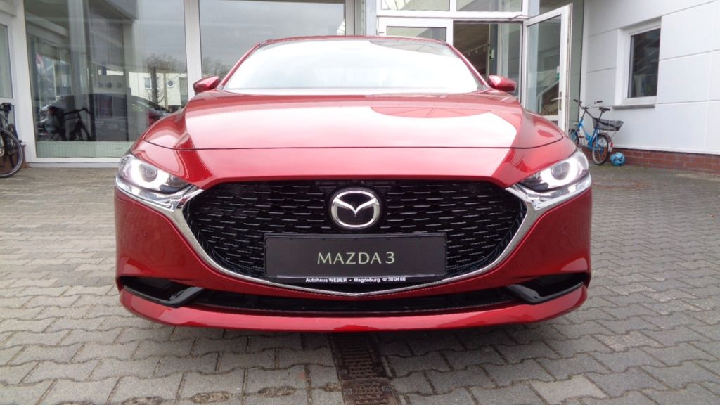 Mazda 3 6.047 km 28.990 &euro; Magdeburg 39126