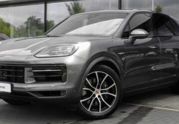 Porsche Cayenne 10.900 km 113.690 &euro; Magdeburg 39116