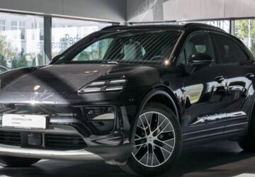 Porsche Macan 9.900 km 81.790 &euro; Magdeburg 39116