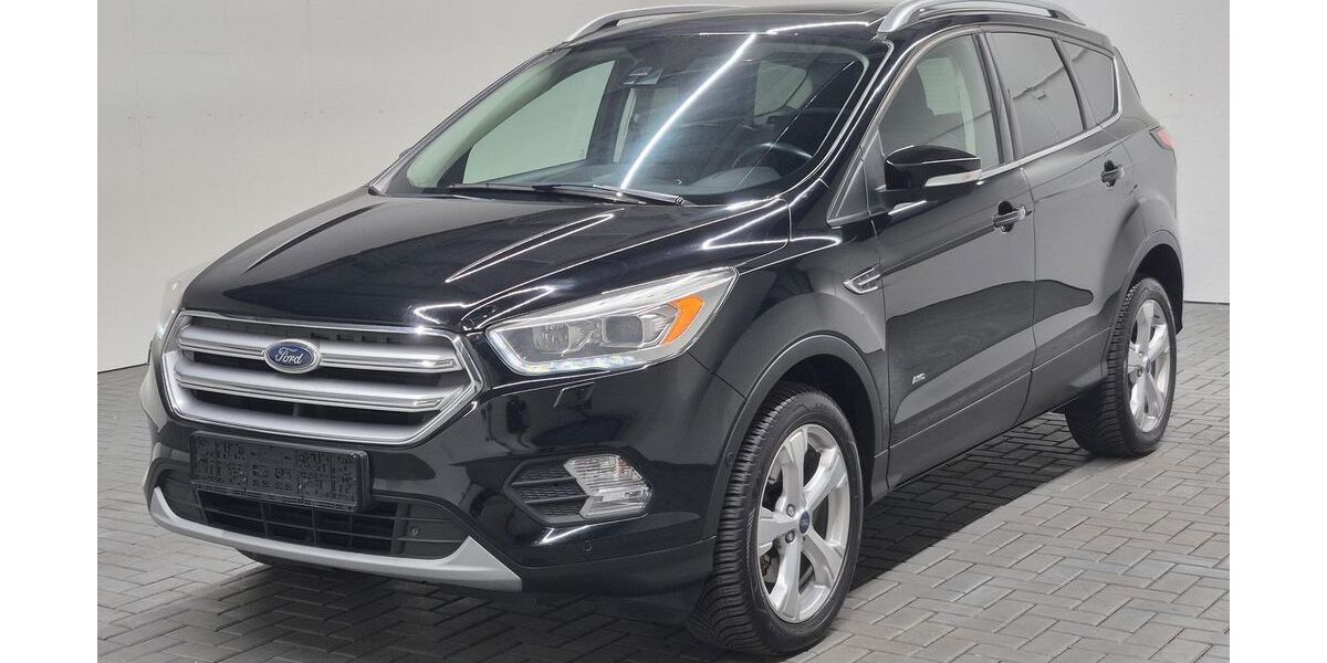 Ford Kuga 152.150 km 14.980 &euro; Langenweddingen 39171