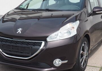 Peugeot 208 131.030 km 4.990 &euro; Magdeburg 39128