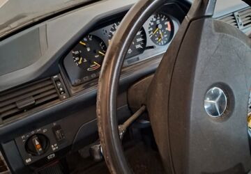 Mercedes-Benz E 230 330.000 km 5.500 &euro; Magdeburg 39130