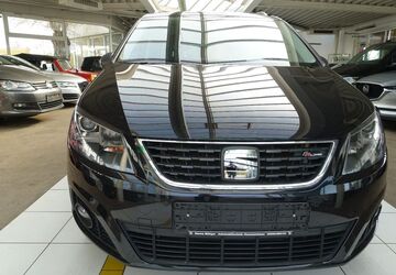 Seat Alhambra 49.765 km 26.590 &euro; Magdeburg 39130