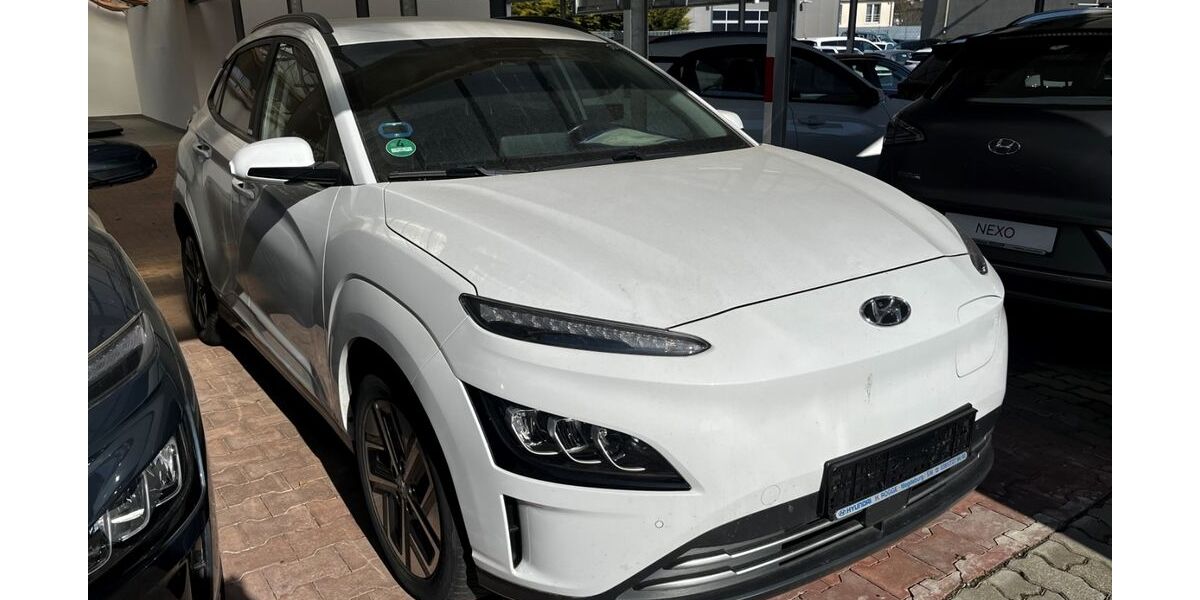 Hyundai KONA 71.455 km 24.990 &euro; Magdeburg 39116