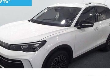 VW Tiguan 13.447 km 34.490 &euro; Magdeburg 39126