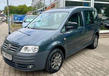 VW Caddy 146.138 km 8.990 &euro; Magdeburg 39130