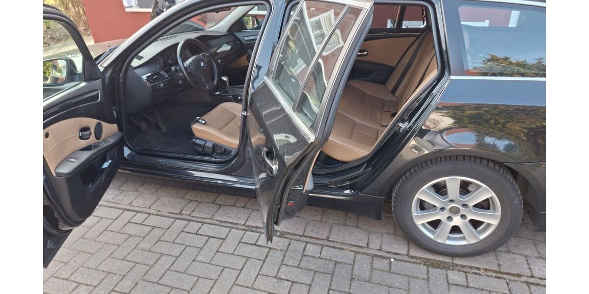 BMW 520 327.000 km 4.400 &euro; Magdeburg 39114