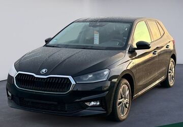 Skoda Fabia 22.486 km 22.195 &euro; Magdeburg 39126