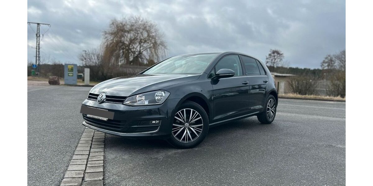 VW Golf 49.900 km 12.300 &euro; Gommern 39245