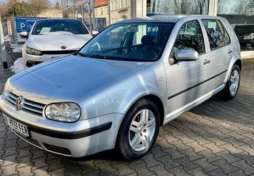 VW Golf 159.380 km 4.190 &euro; Magdeburg 39130