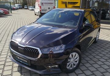 Skoda Fabia 1.002 km 19.890 &euro; Oschersleben 39387