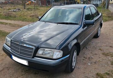 Mercedes-Benz C 180 197.000 km 650 &euro; Mahlwinkel 39517
