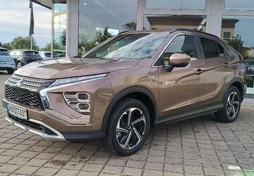 Mitsubishi Eclipse Cross 19.343 km 26.990 &euro; Magdeburg 39124