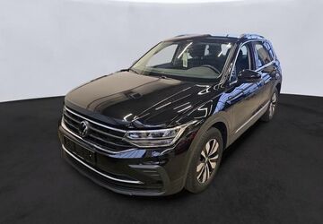 VW Tiguan 45.475 km 28.940 &euro; Magdeburg 39126