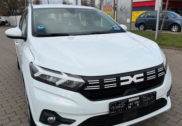 Dacia Sandero 186.000 km 8.990 &euro; Magdeburg 39112