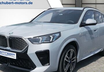BMW iX2 23.500 km 49.890 &euro; Oschersleben 39387