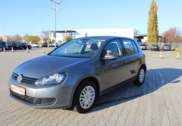 VW Golf 98.650 km 9.990 &euro; Magdeburg 39128