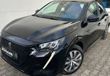 Peugeot 208 18.019 km 14.880 &euro; Magdeburg 39110
