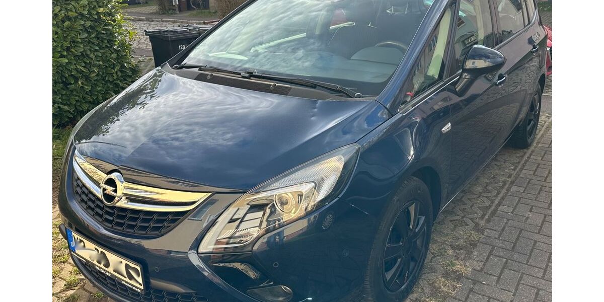 Opel Zafira Tourer 90.071 km 7.499 &euro; Magdeburg 39118