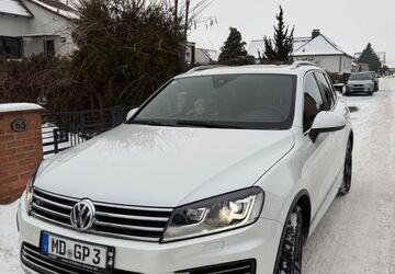 VW Touareg 195.977 km 19.490 &euro; Magdeburg 39110