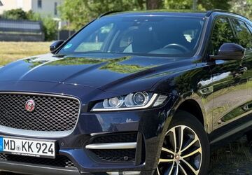 Jaguar F-Pace 172.000 km 12.500 &euro; Magdeburg 39130