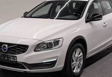 Volvo V60 Cross Country 131.190 km 14.980 &euro; Langenweddingen 39171