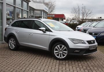 Seat Leon 84.001 km 14.950 &euro; Magdeburg 39120