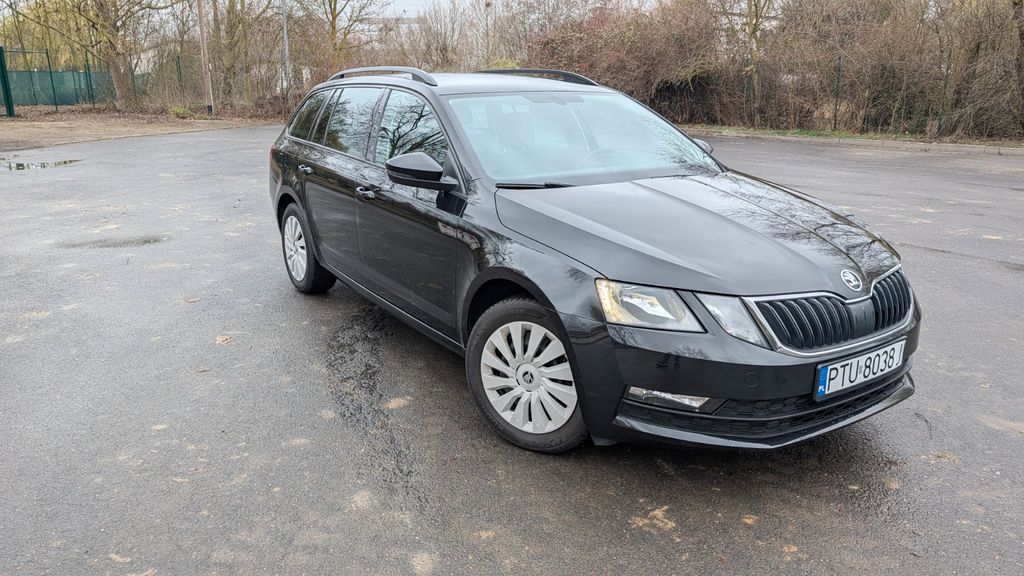 Skoda Octavia 209.800 km 9.900 &euro; Magdeburg 39126